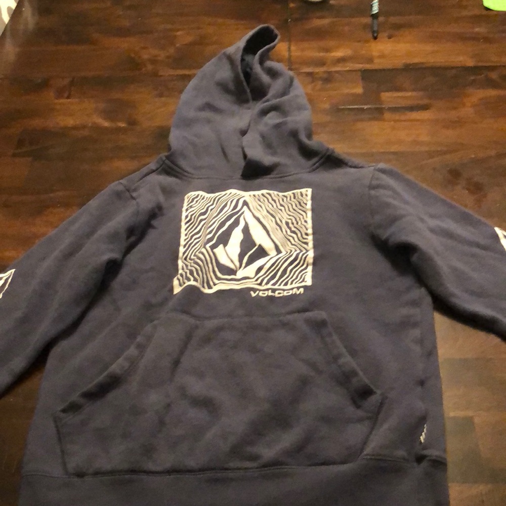 Volcom sweatshirt